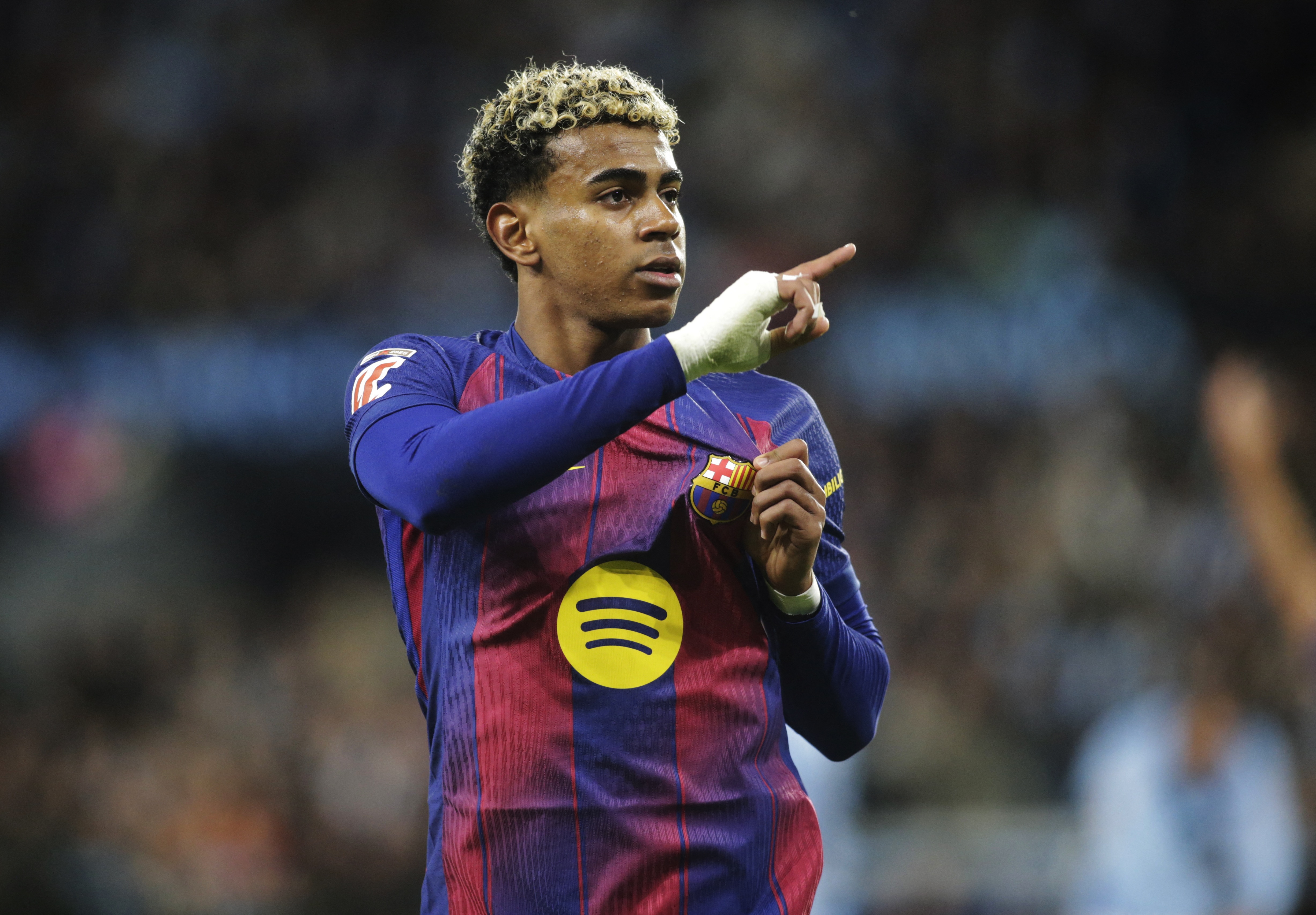 彩票-五大联赛过人榜：亚马尔遥遥领先，多库、姆巴佩、维尼修斯在列